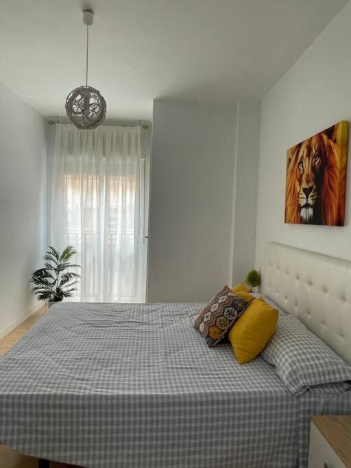 Apartamento Centro De Aguilas. Exterior photo